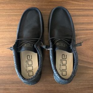 BRAND NEW! Men’s Hey Dude-WALLY STRETCH-TOTAL BLACK Shoes